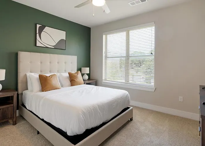 Landing Stunning 2Bd Gym Clubhouse